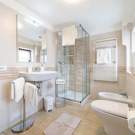 Apartamento Ospitalità Diffusa Laste Dolomites - Cèsa Murer *
