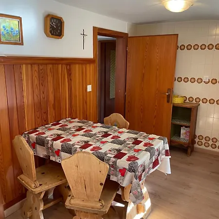 Ospitalità Diffusa Laste Dolomites - Cèsa Murer Apartamento *